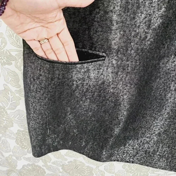 Excellent Theory Black Shimmer Mini Shift Dress Size 4 Scoop neck Cap Sleeve - Picture 5 of 9